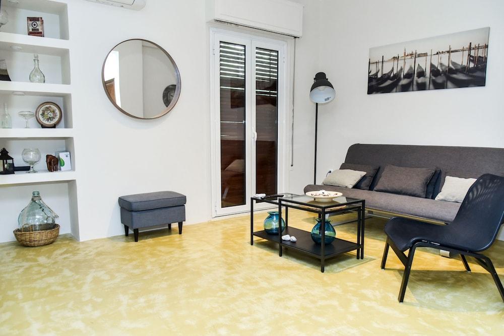 Central apartment at Echarxia 2 beds for 5 pers Athen Eksteriør billede